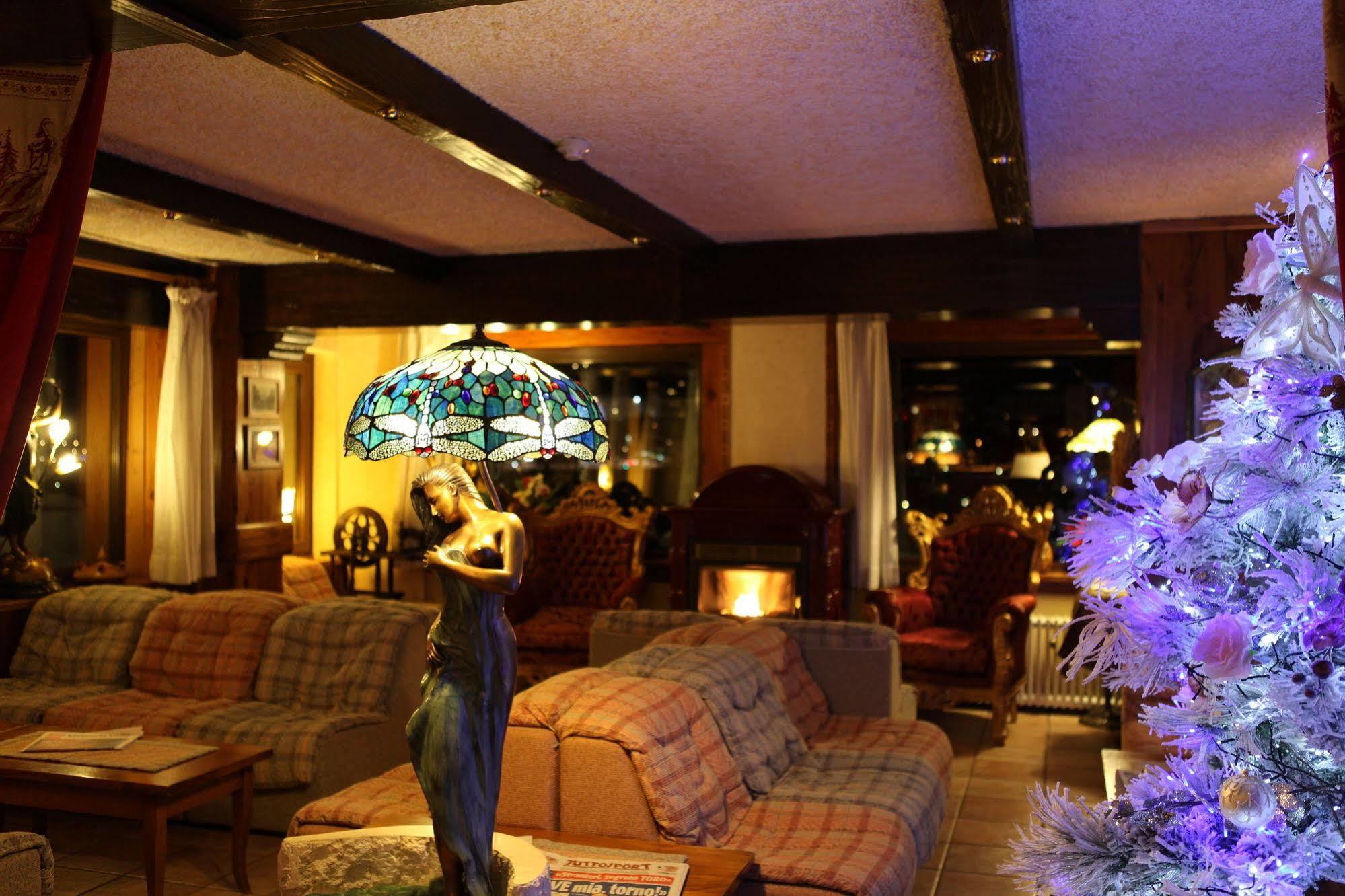 Hotel Stella Del Nord Courmayeur Exterior photo
