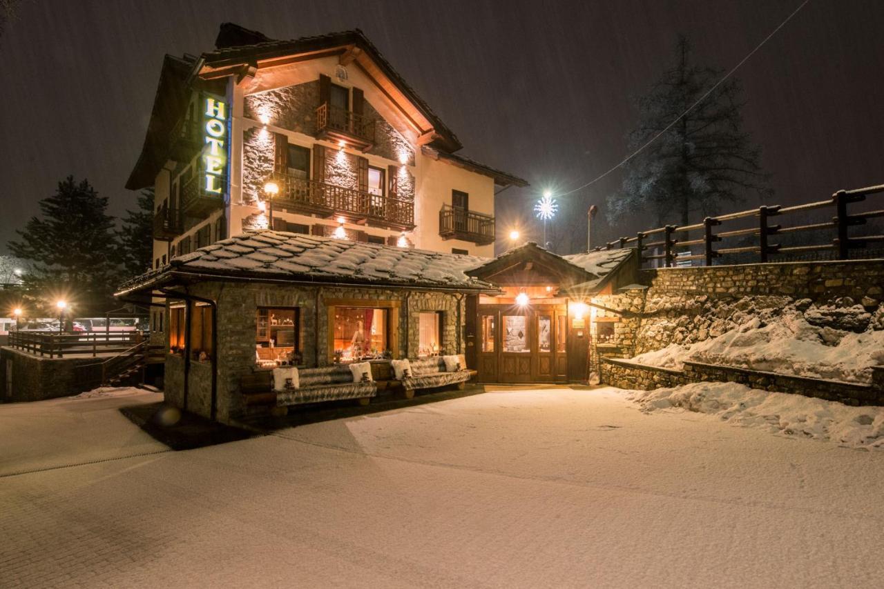 Hotel Stella Del Nord Courmayeur Exterior photo